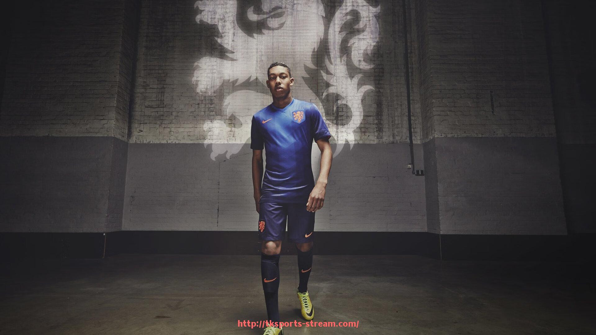 TK体育直播-中超联赛实时积分榜与各轮变动趋势解析